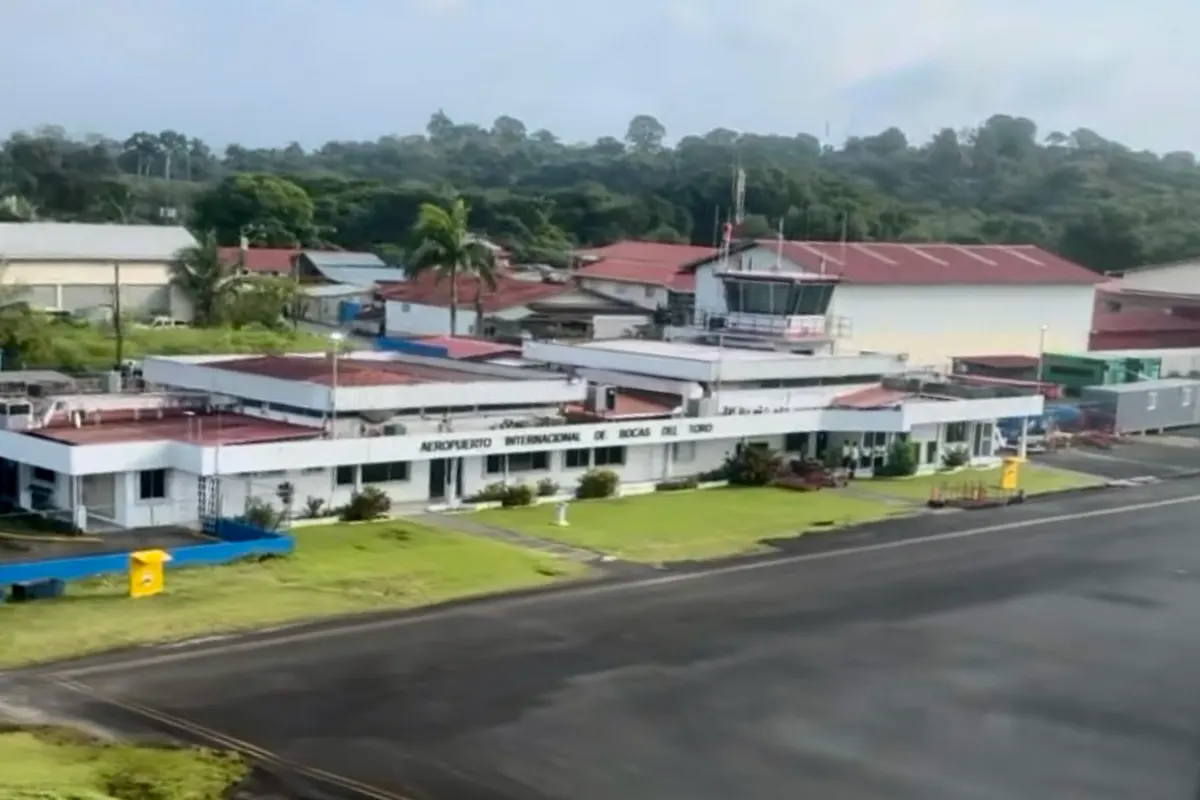 Flughafen Isla Colón (BOC) in Bocas Town